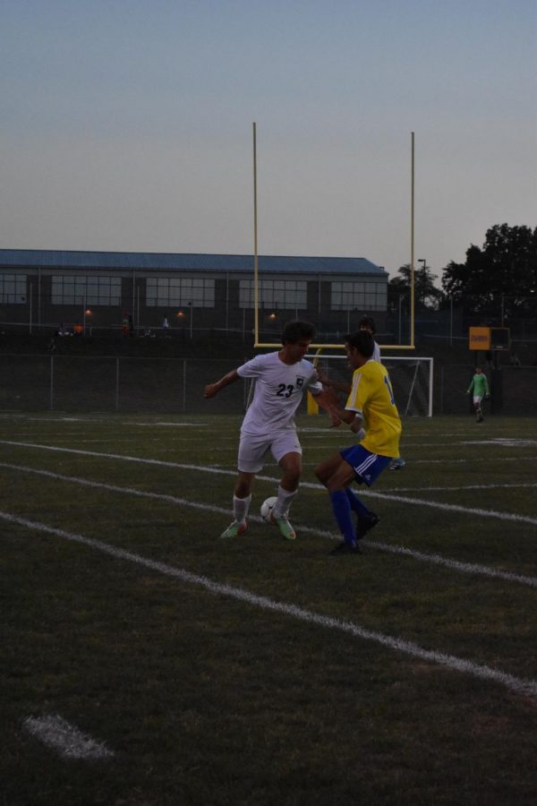 Defender, Lukas Bell (12, #23)