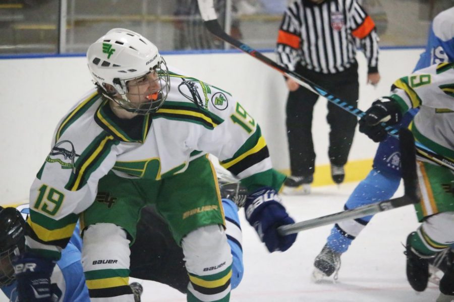 Brett Behrens (10, #19)
