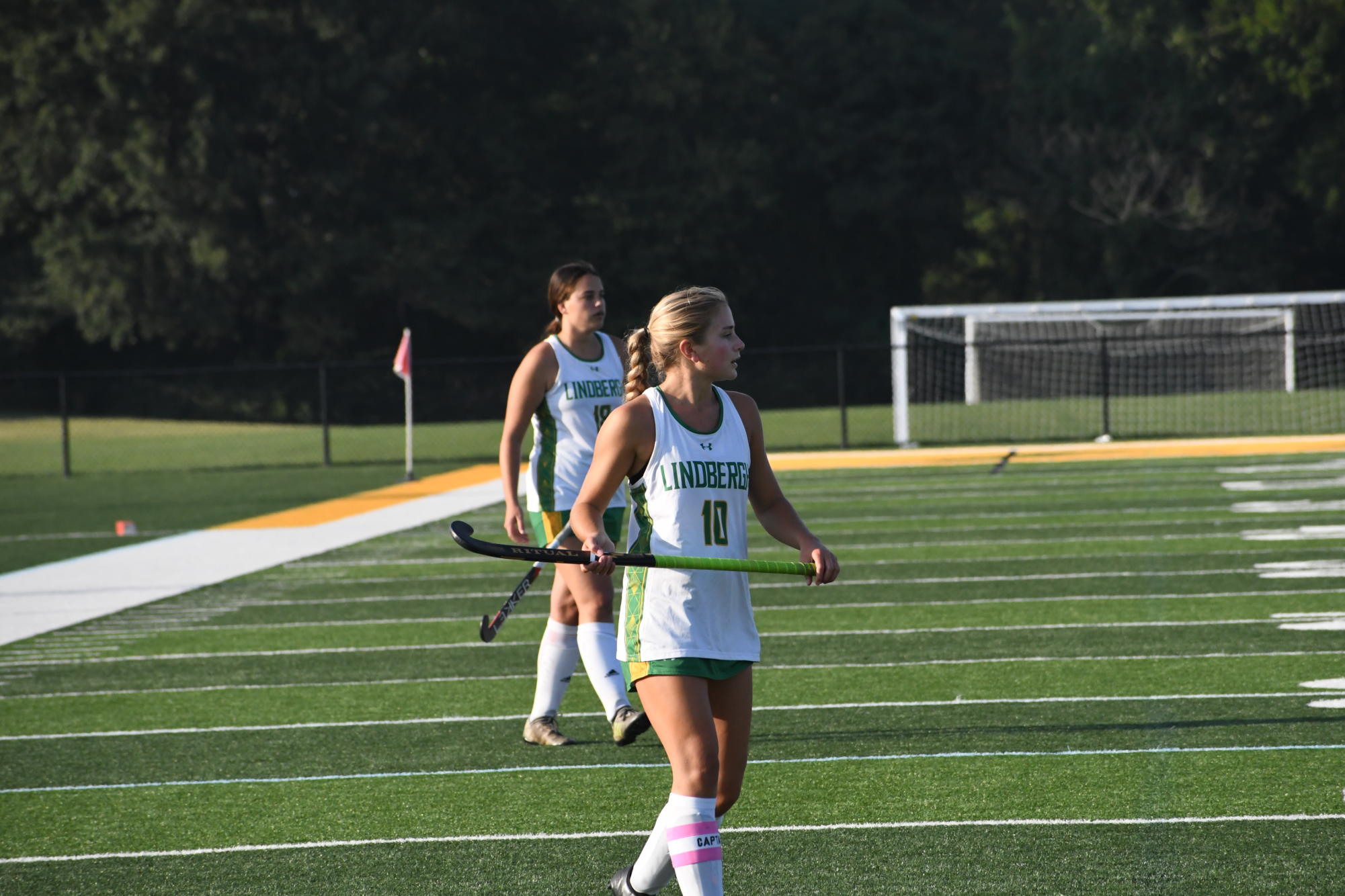 Girls Varsity Field Hockey Fights For A Win Lindbergh Lookup